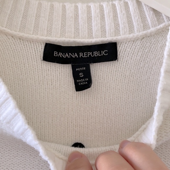 Banana Republic ivory sweater with black dots - Picture 3 of 3